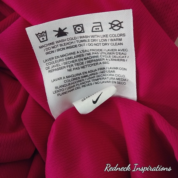 Nike Dri-Fit Women’s T Shirt Size: Medium - Picture 6 of 6